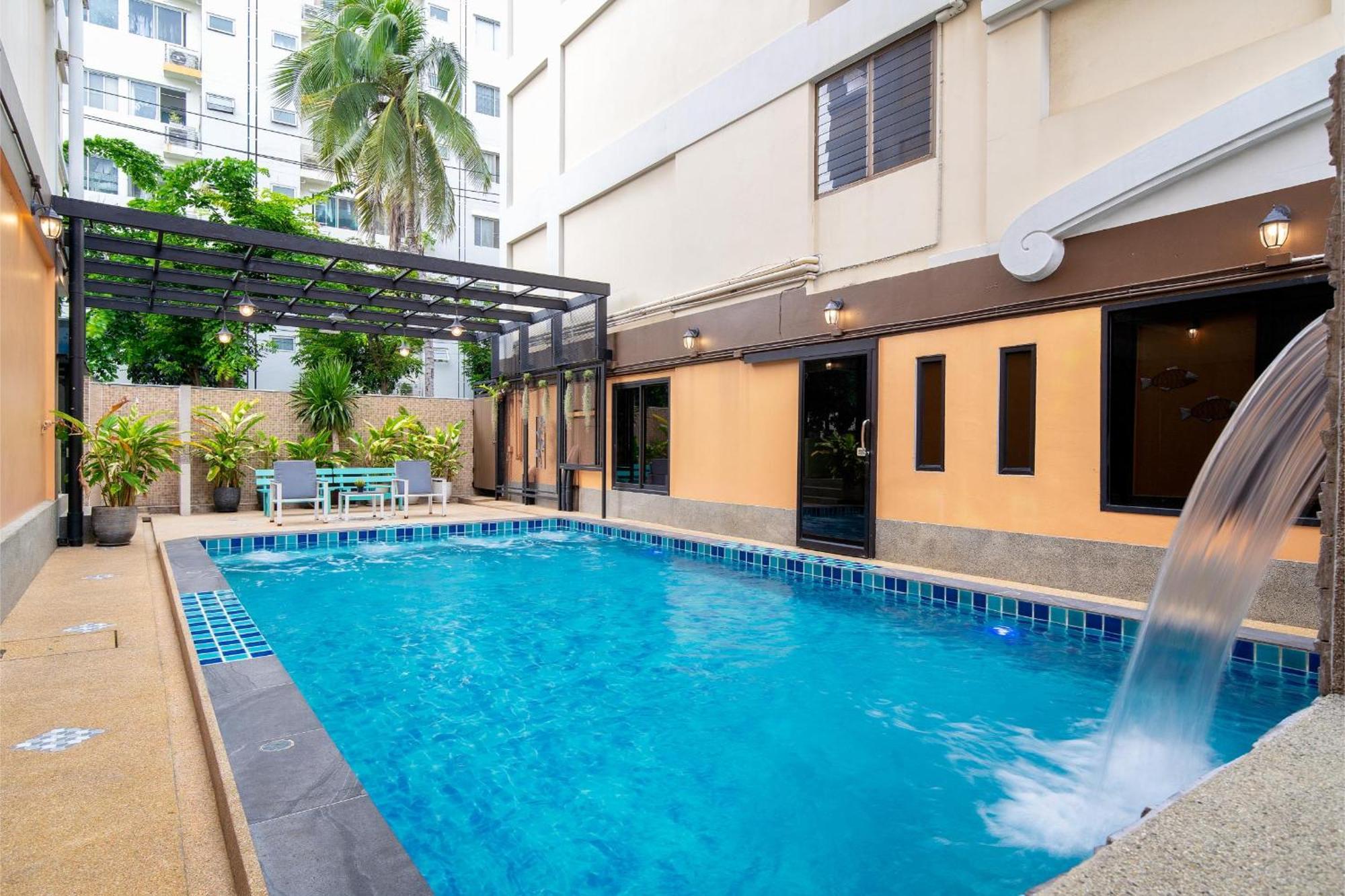P-Park Hotel Bangkok Esterno foto